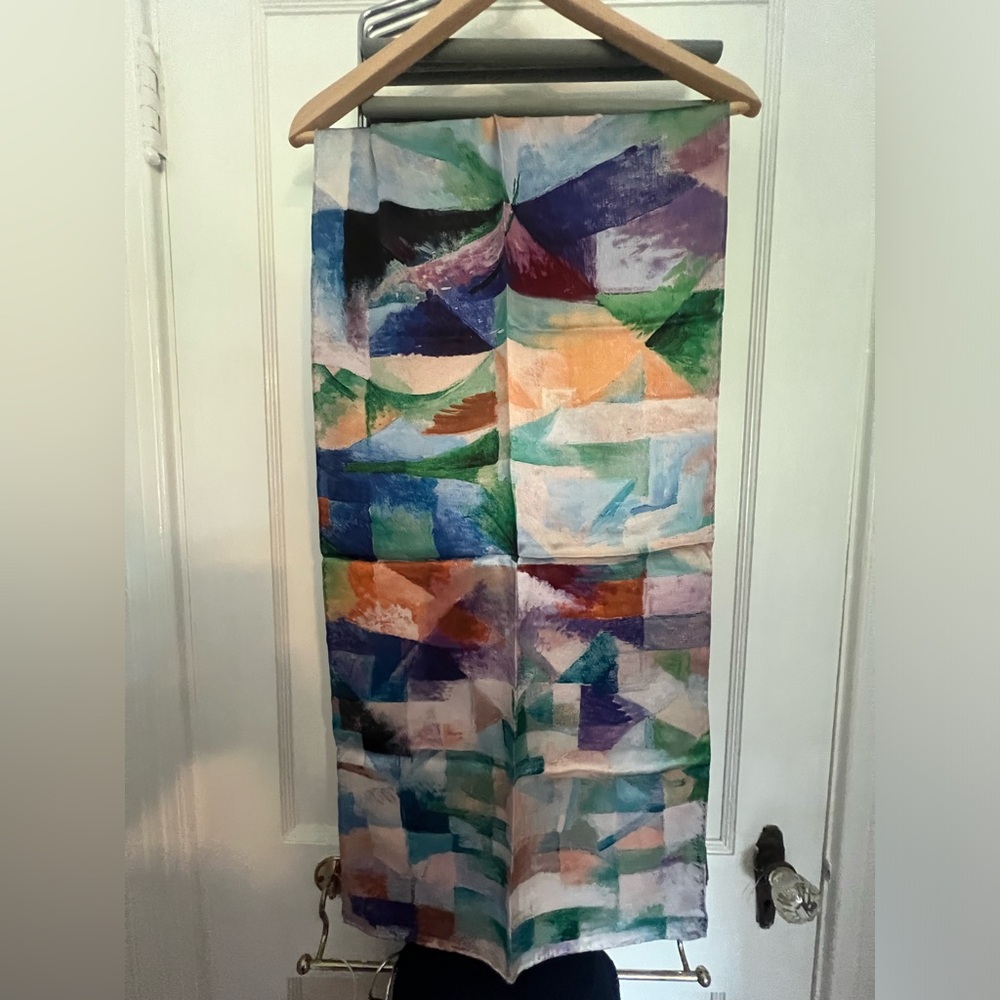 Art oblong scarf 100% silk